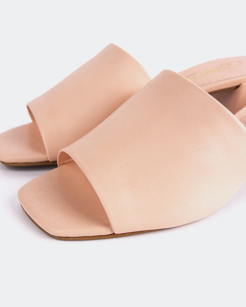 Fortunata Pink Leather