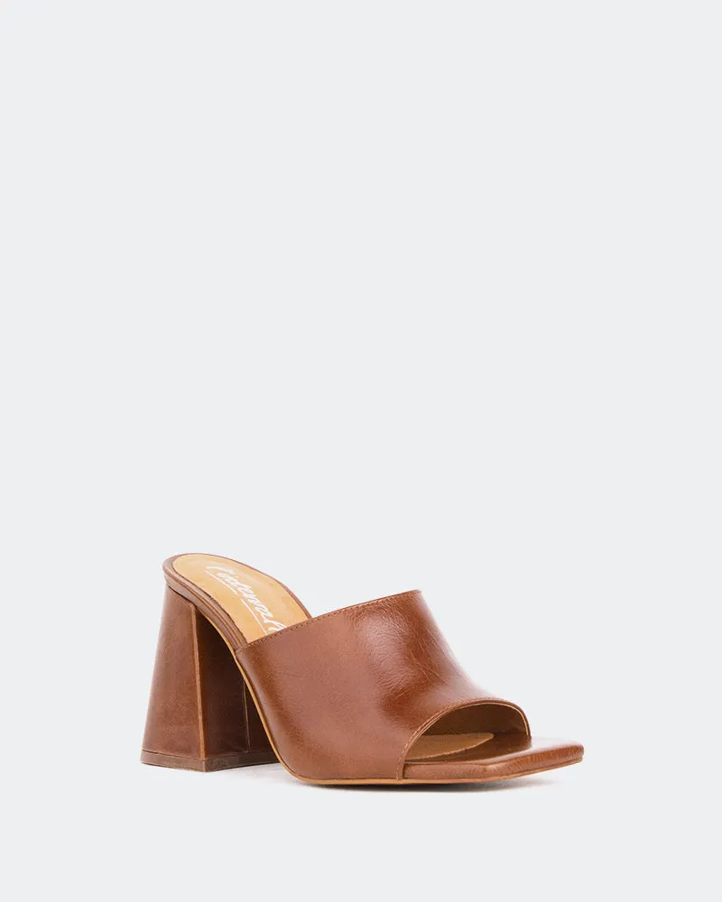 Herrera Tan Leather/Cuir Ocre
