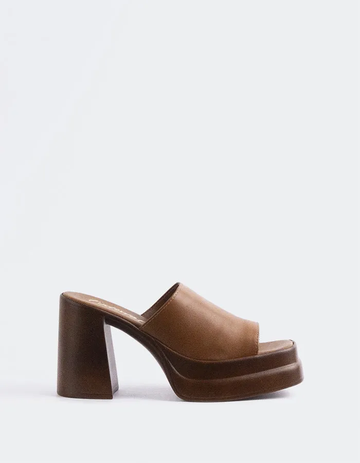 Kalamata Tan Leather