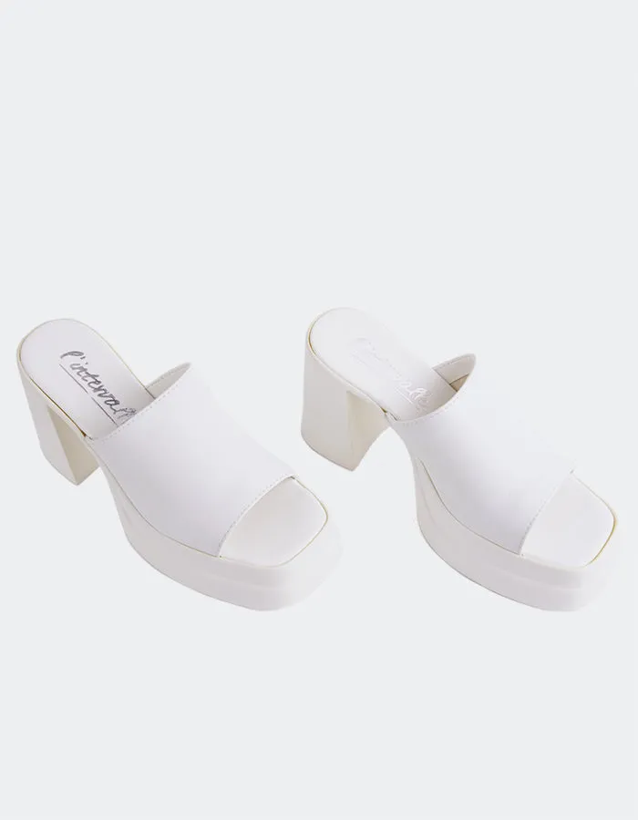 Kalamata White Leather