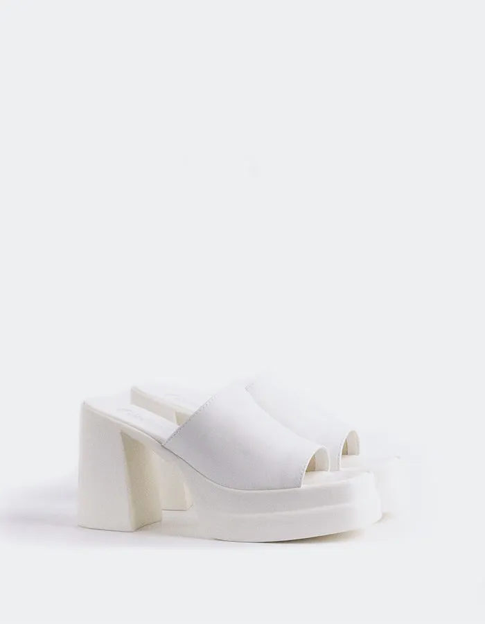 Kalamata White Leather
