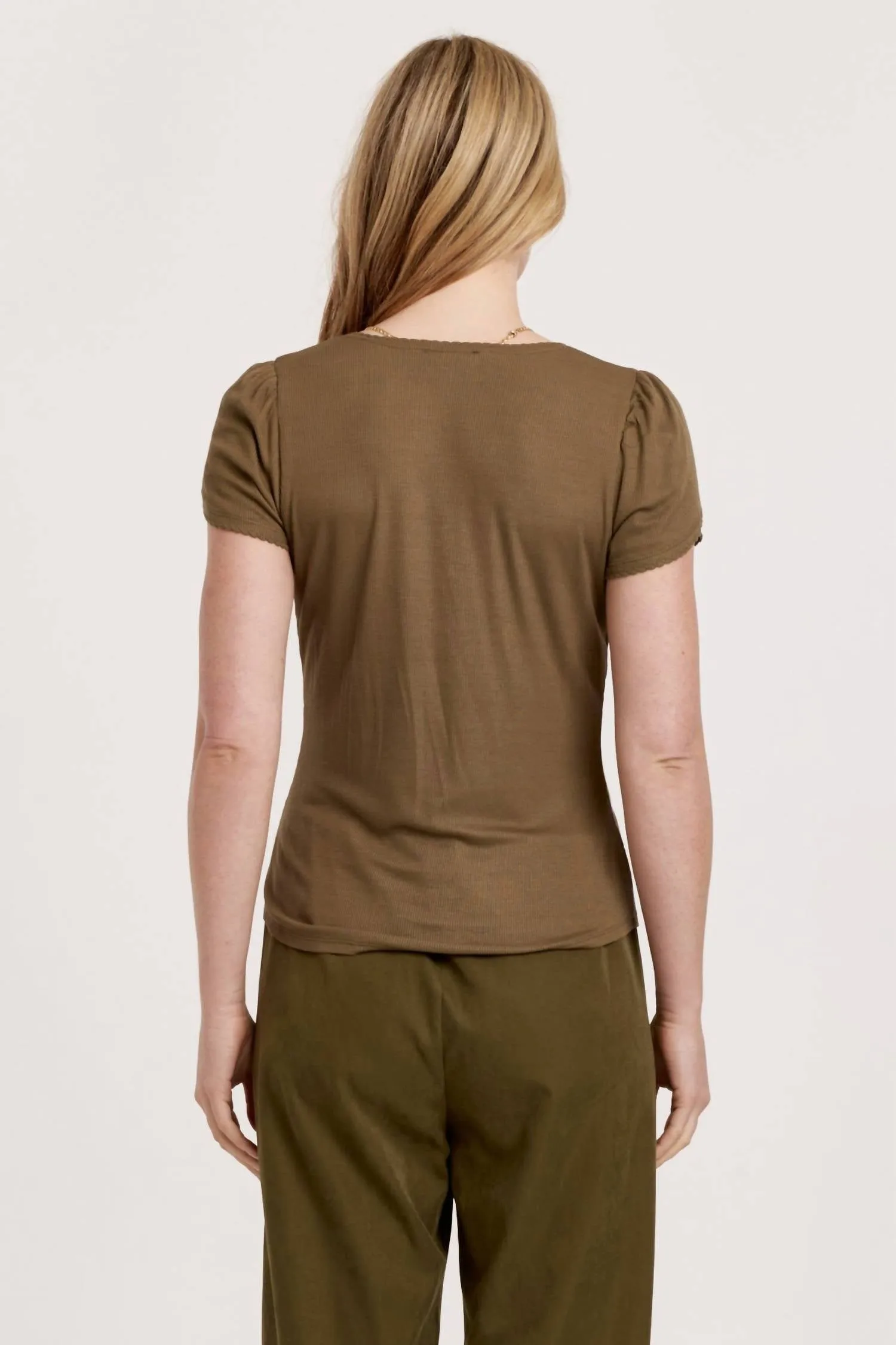 Maddie Top In Vineyard