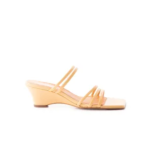 Muelle Camel Leather