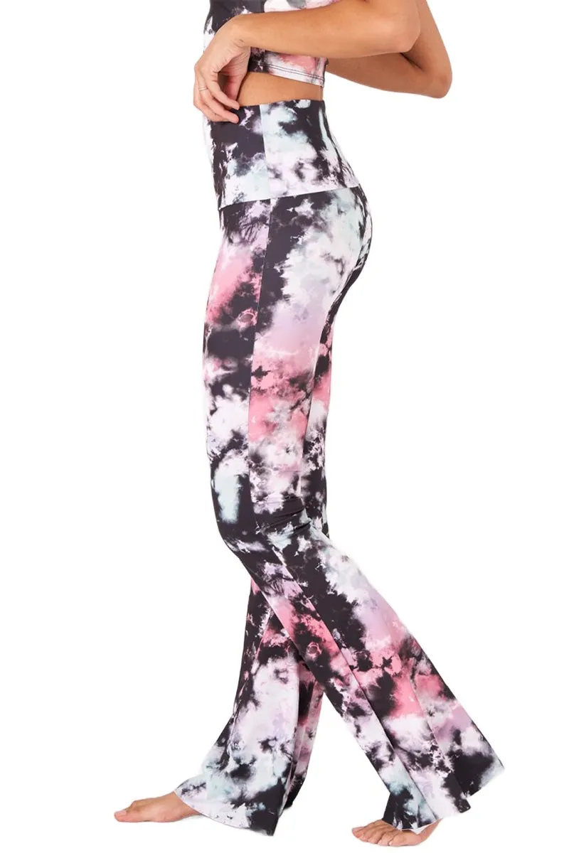 Onzie Flare Pant 2045
