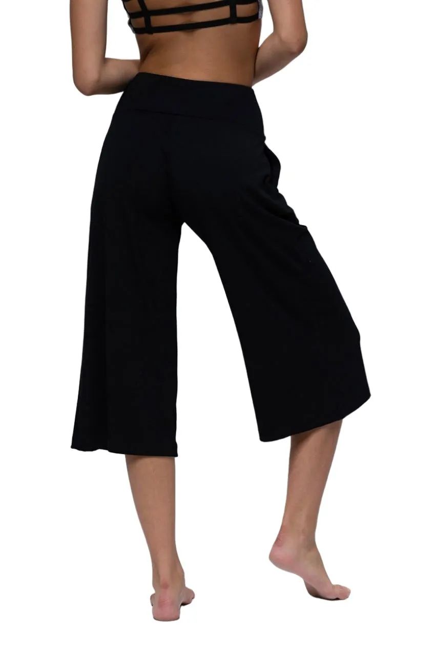 Onzie Wide Leg Crop Pant 2102