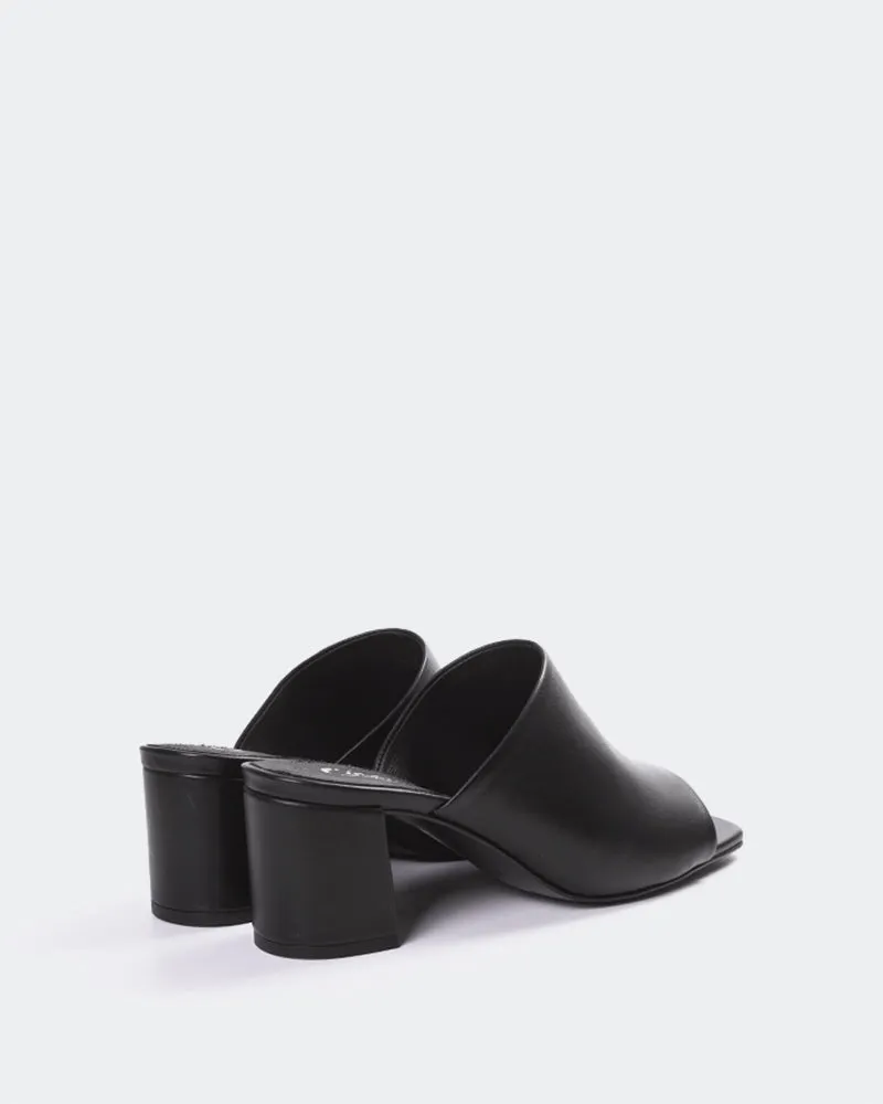 Pelham Black Leather